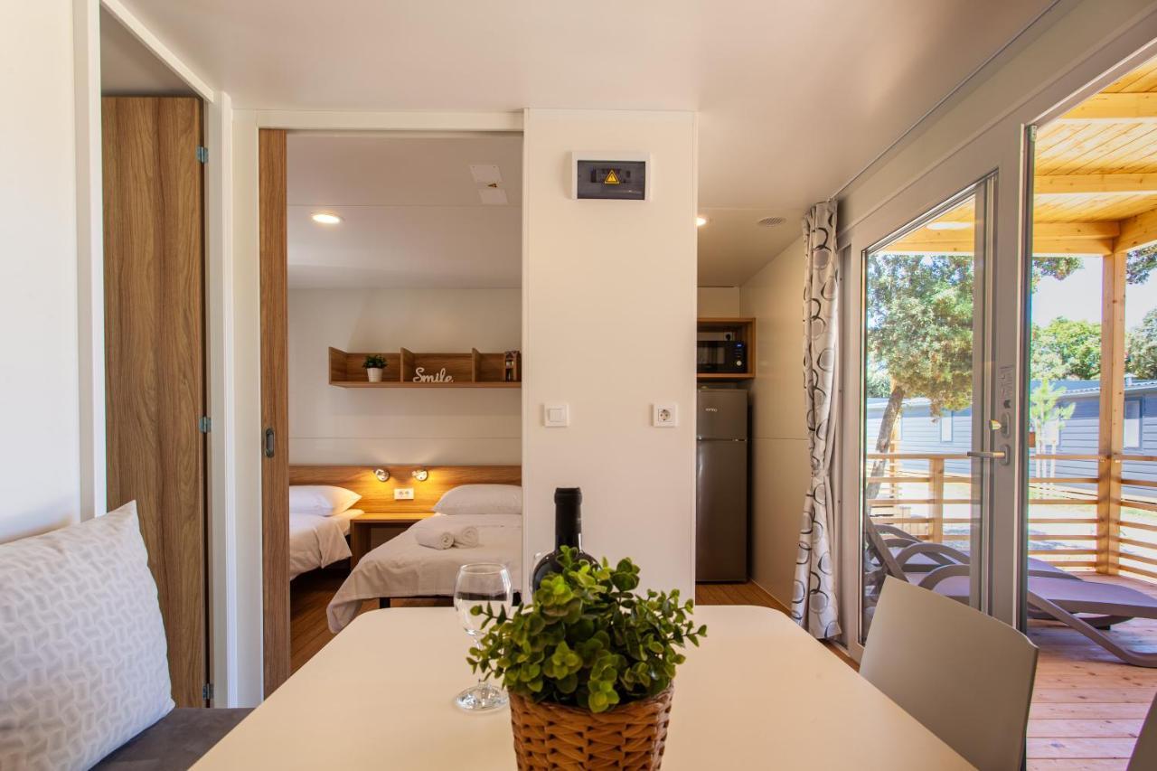 Mobile Homes Lopari Nerezine Εξωτερικό φωτογραφία