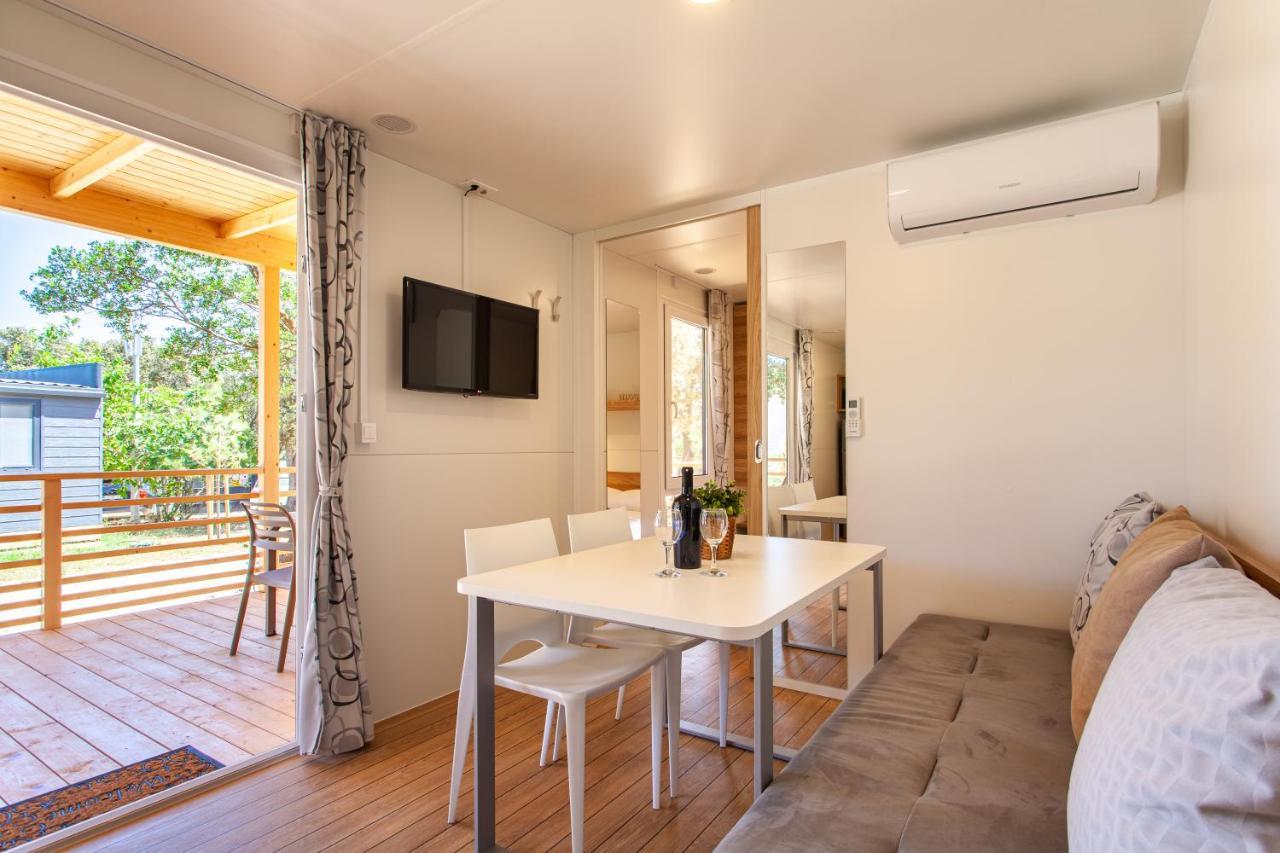 Mobile Homes Lopari Nerezine Εξωτερικό φωτογραφία