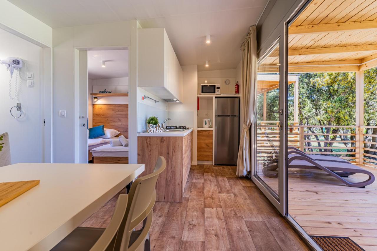Mobile Homes Lopari Nerezine Εξωτερικό φωτογραφία